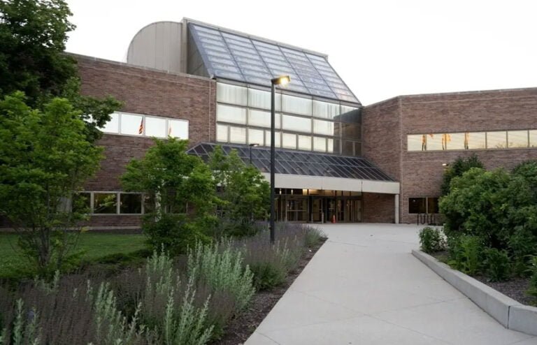 Exploring the Skokie Courthouse within Cook County's Judicial Landscape