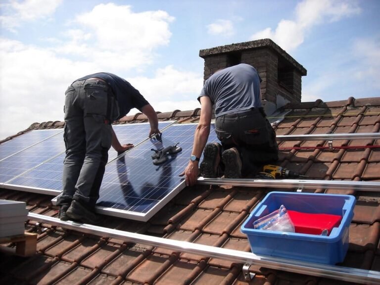 The Economic Benefits of Investing in Green Energy