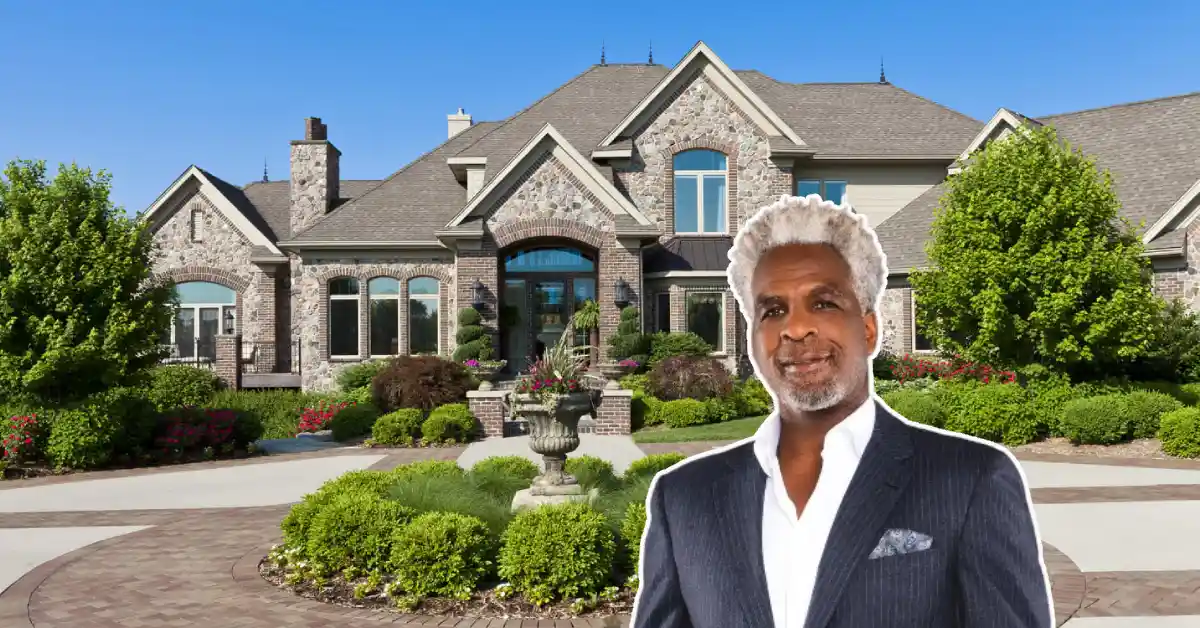 Charles Oakley House exterior with modern design and landscaped garden in Atlanta.