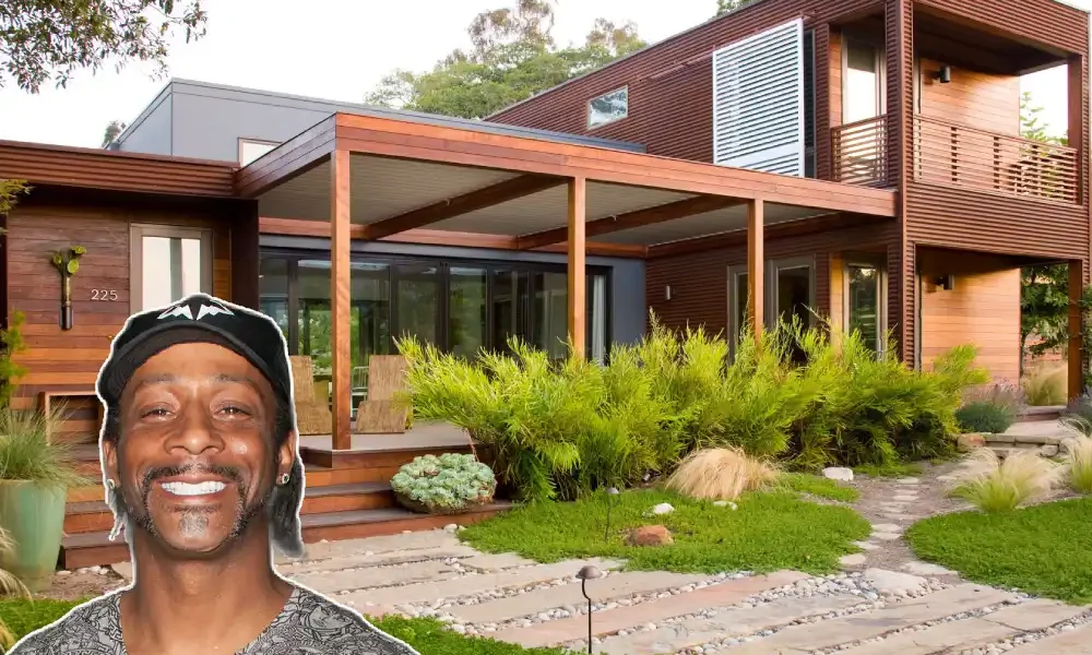 Katt Williams House in Lawrenceville, Georgia – the comedian’s private 2,500-square-foot suburban home featuring a ranch-style design, surrounded by trees and calm neighbourhood streets.
